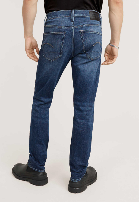 Revend Skinny Jeans