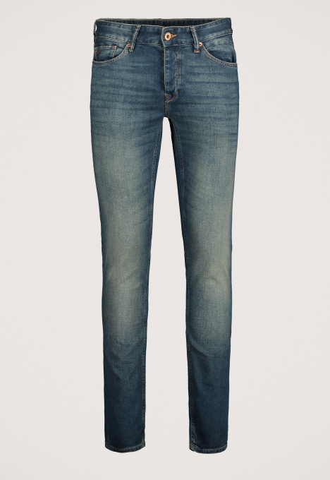 Riser Slim Jeans