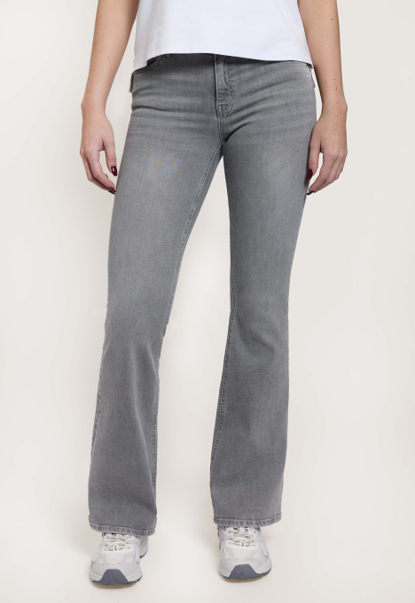 Nova Flared Jeans