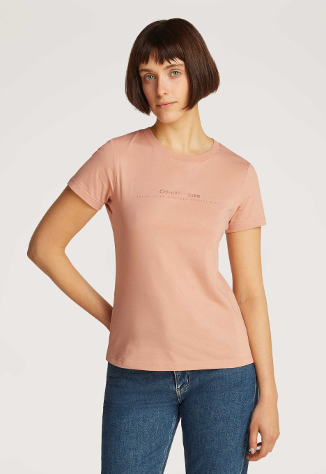 Institutional Graphic Slim T-shirt