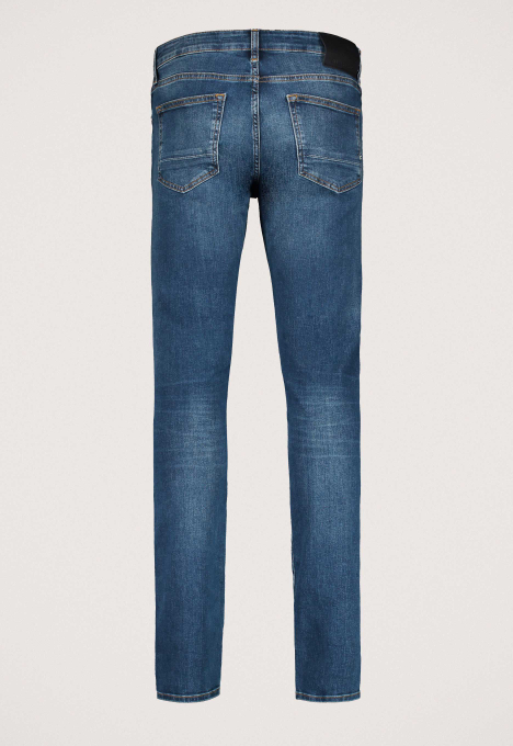 Porter Slim Tapered Jeans