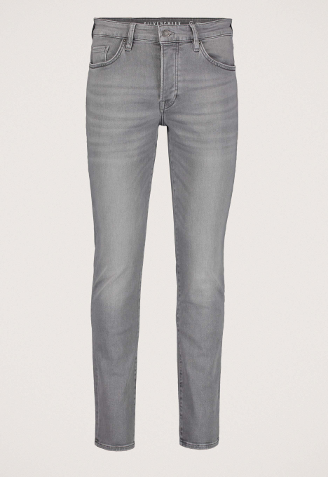 Porter Slim Tapered Jeans